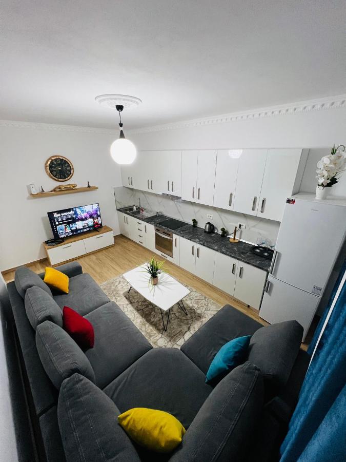 Apartment Elbasan City Center 2 Buitenkant foto